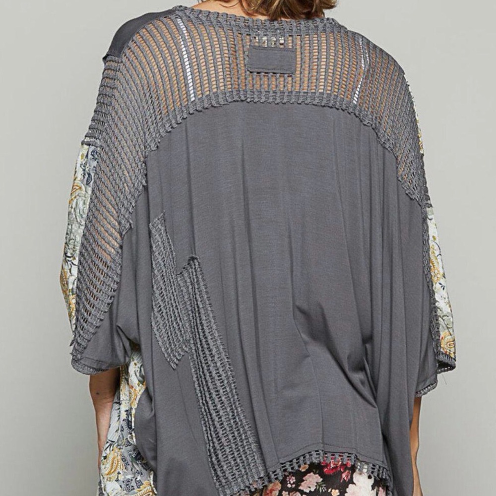 POL Gray Floral Patchwork Blouse - image 3